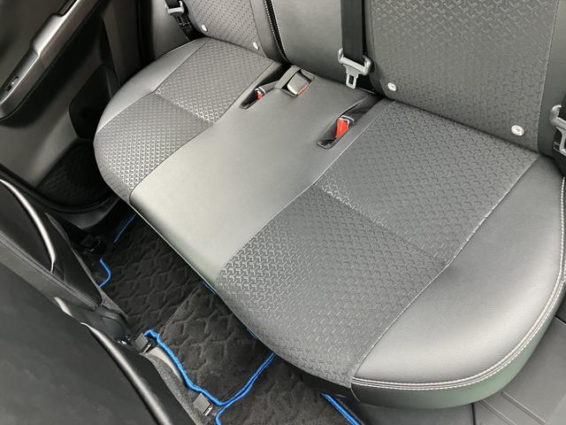 ロッキープレミアムＧ　ＨＥＶ（山口県）の中古車