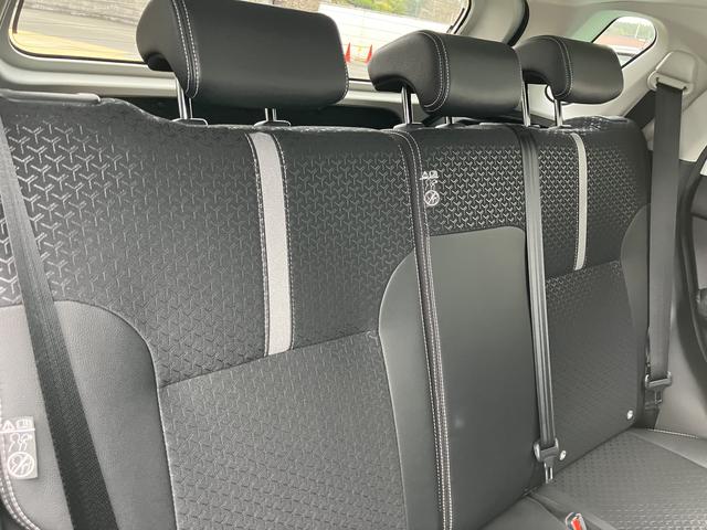 ロッキープレミアムＧ　ＨＥＶ（山口県）の中古車