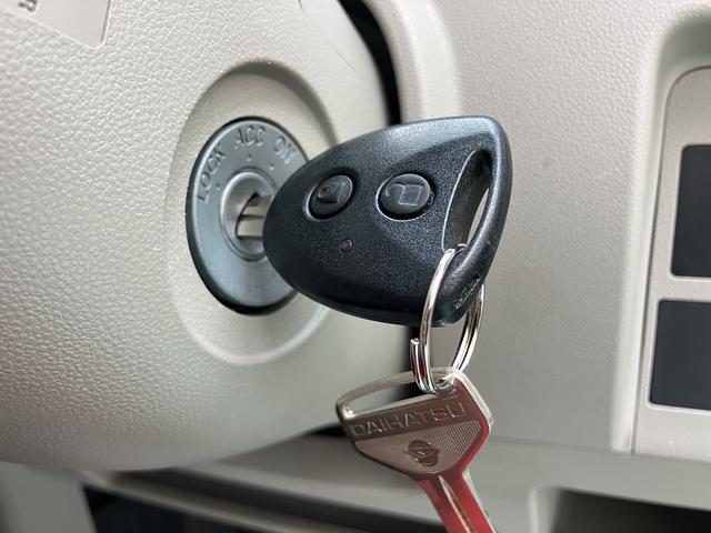 タントＬキーフリーシステム　ワンオーナー車　記録簿あり　ナビＴＶ　運転席エアバッグ　スマートキー　ＡＢＳ（山口県）の中古車