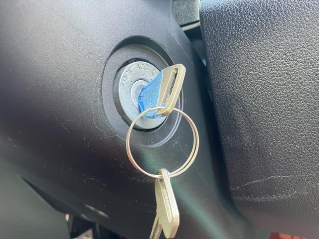 ハイゼットトラックスタンダード　農用スペシャルＰＳ　エアコン付　運転席エアバック　ＡＢＳ　切替式４ＷＤ（山口県）の中古車