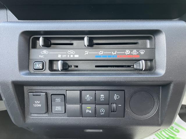 ハイゼットトラックスタンダードパワステ付　切替式４ＷＤ　エアコン付　シングルエアバッグ　ＡＢＳ　エコアイドル　衝突回避支援ブレーキ機能　安全ボディ　助手席エアバッグ　オートマチックハイビーム　レーンキープ（山口県）の中古車