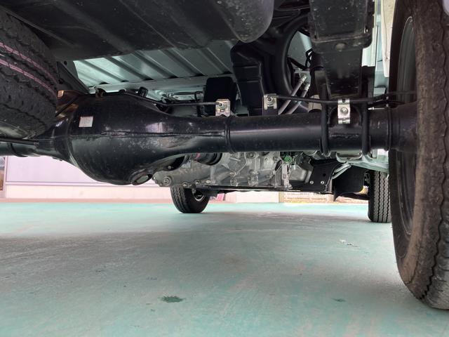 ハイゼットトラックスタンダードパワステ付　切替式４ＷＤ　エアコン付　シングルエアバッグ　ＡＢＳ　エコアイドル　衝突回避支援ブレーキ機能　安全ボディ　助手席エアバッグ　オートマチックハイビーム　レーンキープ（山口県）の中古車