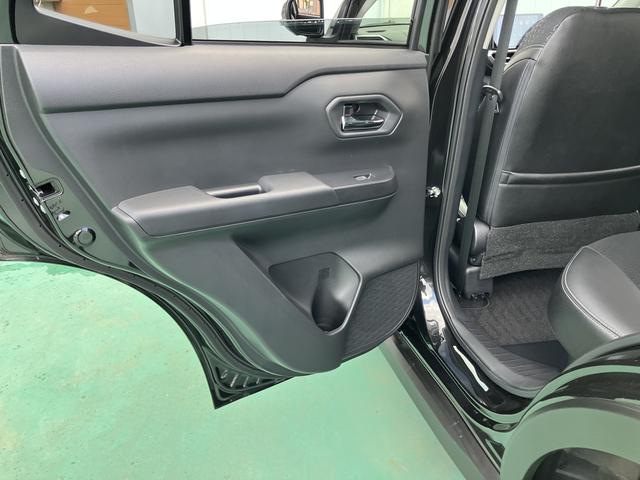 ロッキープレミアムＧ　ＨＥＶキーフリーシステム　アルミホイール　スマートキー　ＡＢＳ　エアバック（山口県）の中古車