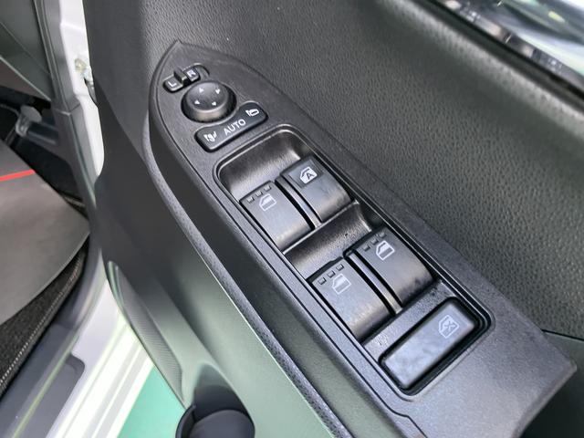 タントカスタムＲＳ両自動ドア　アイドリングストップ機能　キーフリーキー　車線逸脱　助手席エアバック　安全ボディ　タ−ボ　ＬＥＤヘットライト　オートＨビーム　Ａライト　盗難防止　ＡＢＳ　アルミホイール　エアバック（山口県）の中古車