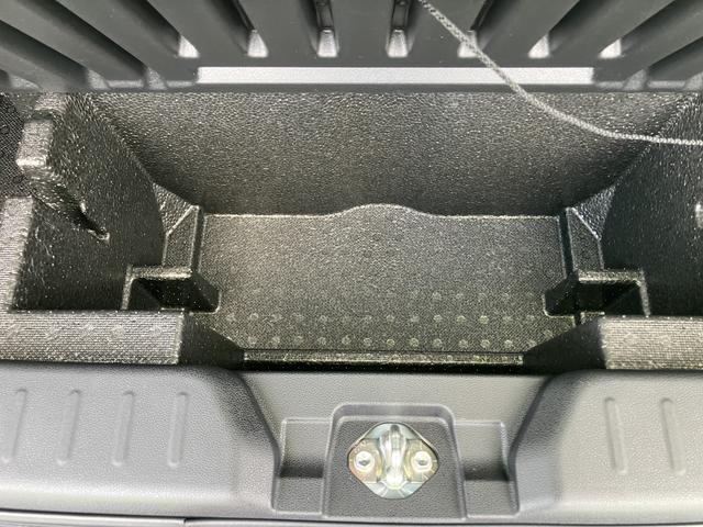 ムーヴキャンバスストライプスＧターボスマキー　ターボエンジン　キーフリーシステム　エアバック　ＡＢＳ（山口県）の中古車