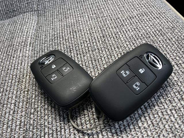 ムーヴキャンバスストライプスＧターボスマキー　ターボエンジン　キーフリーシステム　エアバック　ＡＢＳ（山口県）の中古車