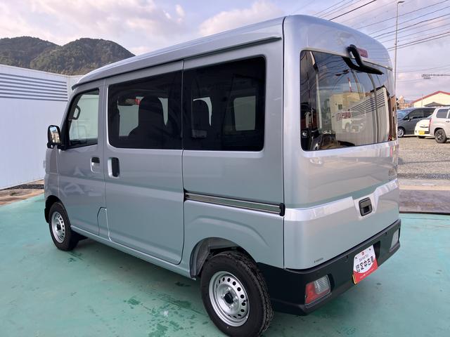 ハイゼットカーゴＤＸ運転席エアバッグ　ＡＢＳ　アイドリングストップ車　盗難防止システム　安全ボディ　両側スライドドア　デュアルエアバッグ　オートライト　オートマチックハイビーム　レーダーブレーキサポート　車線逸脱（山口県）の中古車