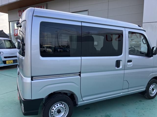 ハイゼットカーゴＤＸ運転席エアバッグ　ＡＢＳ　アイドリングストップ車　盗難防止システム　安全ボディ　両側スライドドア　デュアルエアバッグ　オートライト　オートマチックハイビーム　レーダーブレーキサポート　車線逸脱（山口県）の中古車