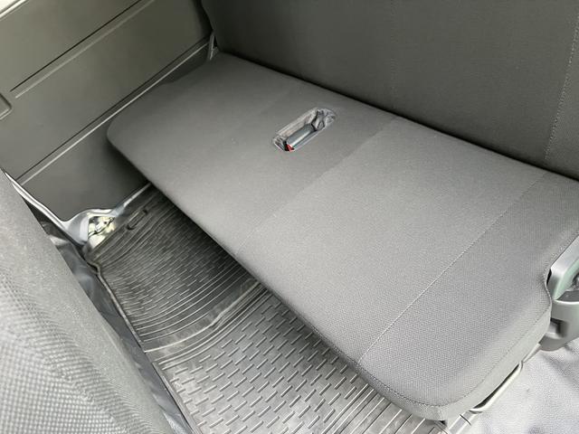 ハイゼットカーゴＤＸ運転席エアバッグ　ＡＢＳ　アイドリングストップ車　盗難防止システム　安全ボディ　両側スライドドア　デュアルエアバッグ　オートライト　オートマチックハイビーム　レーダーブレーキサポート　車線逸脱（山口県）の中古車