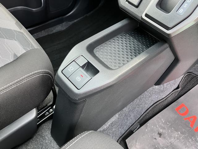 タフトＧ　クロムベンチャーアルミ　キーフリーシステム　エアバック　ＡＢＳ　スタイリッシュガラスルーフ　プッシュスタートスマートキー（山口県）の中古車