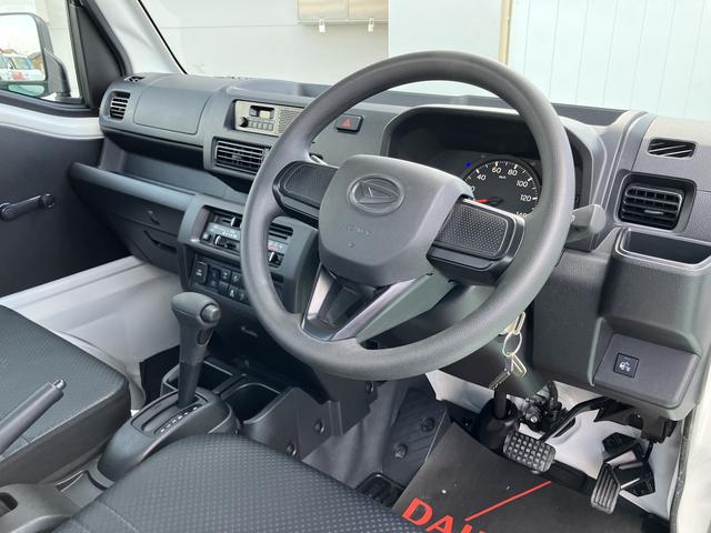 ハイゼットトラックスタンダードパワステ付　切替式４ＷＤ　エアコン付　シングルエアバッグ　ＡＢＳ（山口県）の中古車