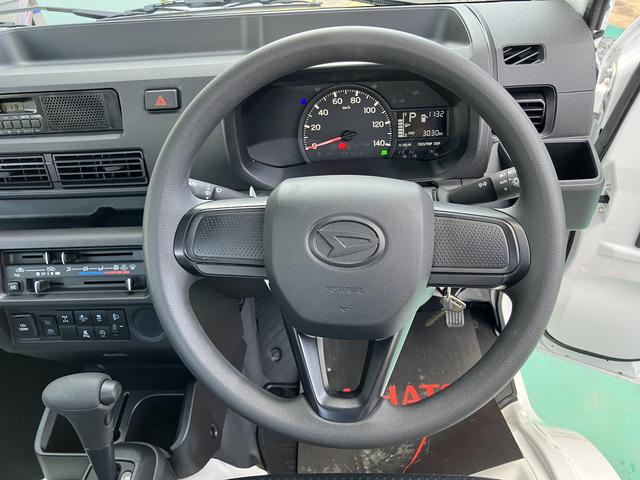 ハイゼットトラックスタンダードパワステ付　切替式４ＷＤ　エアコン付　シングルエアバッグ　ＡＢＳ（山口県）の中古車