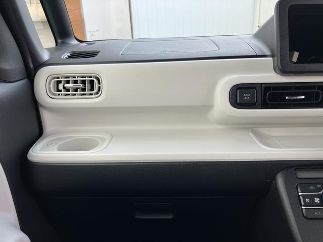 ムーヴキャンバスストライプスＧインテリキー　キーフリー　エアバック　ＡＢＳ（山口県）の中古車