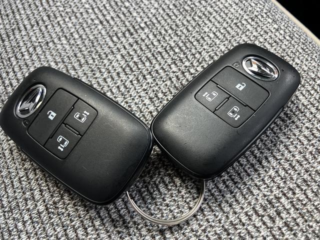 ムーヴキャンバスストライプスＧインテリキー　キーフリー　エアバック　ＡＢＳ（山口県）の中古車