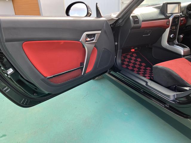 コペンローブ　ＳナビＴＶ　キーレス　ターボ車　ＡＷ　エアバック　ＡＢＳ　スマ−トキー（山口県）の中古車