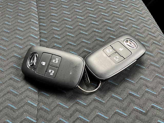 トールカスタムＧ　ターボターボ車　キーフリーシステム　ＴＶ　スマキ−　アルミホイール　ＡＢＳ　エアバック（山口県）の中古車