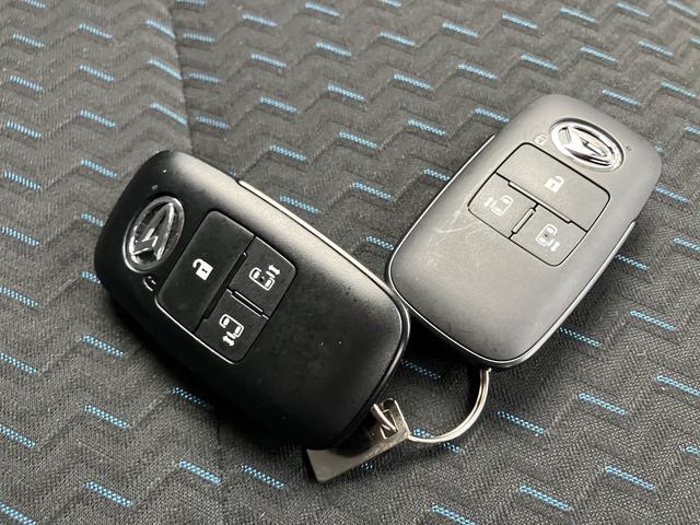 トールカスタムＧ　ターボターボ車　キーフリーシステム　ＴＶ　スマキ−　アルミホイール　ＡＢＳ　エアバック（山口県）の中古車