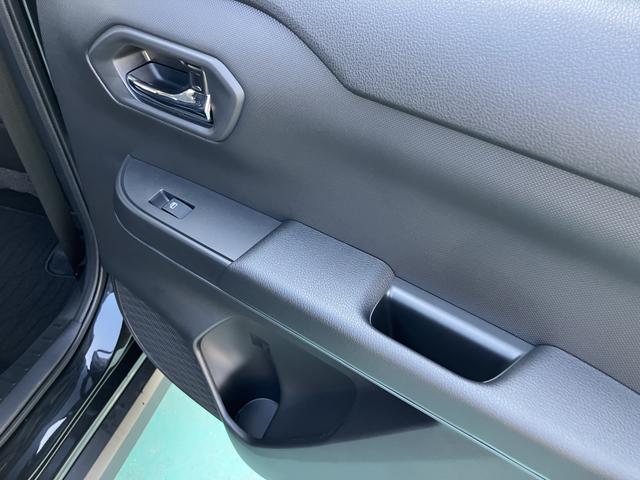 ロッキープレミアムＧ　ＨＥＶキーフリーシステム　アルミホイール　スマートキー　ＡＢＳ　エアバッグ（山口県）の中古車