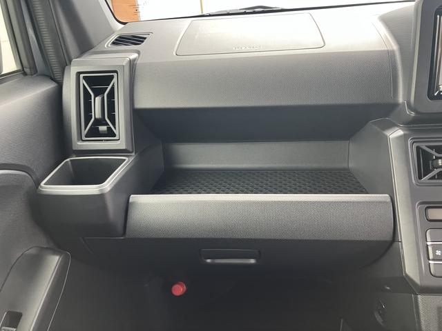 タフトＸガラスサンルーフ　記録簿　キーフリーキー　ＡＢＳ付き　エアバック　ワンオーナー　スマートキーＰスタート　ナビ付き（山口県）の中古車