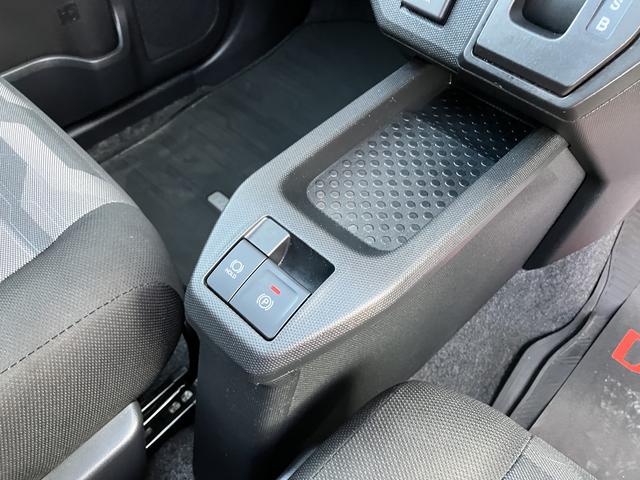 タフトXガラスサンルーフ キーフリーキー ABS付き エアバック ワンオーナー スマートキーPスタート(山口県)の中古車