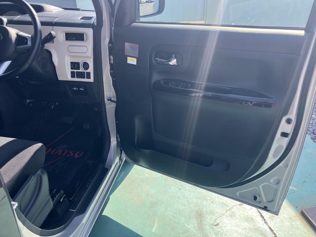 ムーヴキャンバスＧブラックインテリアリミテッド　ＳＡIIIスマキー　カーナビ　キーフリー　ワンオーナー車　ＡＢＳ　エアバック（山口県）の中古車