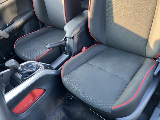 ロッキーＧワンオーナー　アルミ　ターボ車　整備記録簿　キーフリーシステム　カーナビ　エアバック　ＡＢＳ　インテリキー（山口県）の中古車