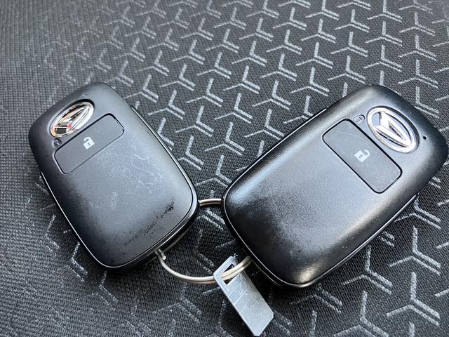 ロッキーＧワンオーナー　アルミ　ターボ車　整備記録簿　キーフリーシステム　カーナビ　エアバック　ＡＢＳ　インテリキー（山口県）の中古車