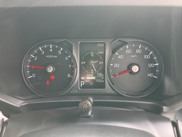 タフトＧ　ダーククロムベンチャーＡＷ　サンル−フ　スマートキー＆プッシュスタート　キーフリーシステム　ＡＢＳ　エアバック（山口県）の中古車