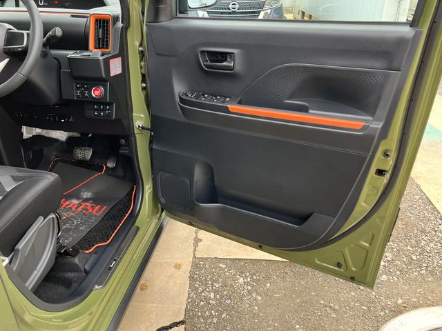 タントファンクロスターボスマキー　ワンオーナー車　ナビＴＶ　ターボエンジン　キーフリーシステム　アルミ　エアバッグ　記録簿　ＡＢＳ（山口県）の中古車