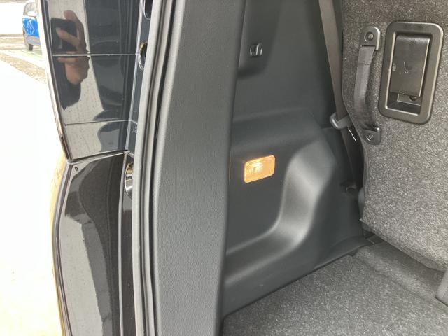 トールカスタムＧ　ターボターボ車　キーフリーシステム　ＴＶ　スマキ−　アルミホイール　記録簿　ＡＢＳ　エアバック　ワンオ−ナ−　禁煙（山口県）の中古車