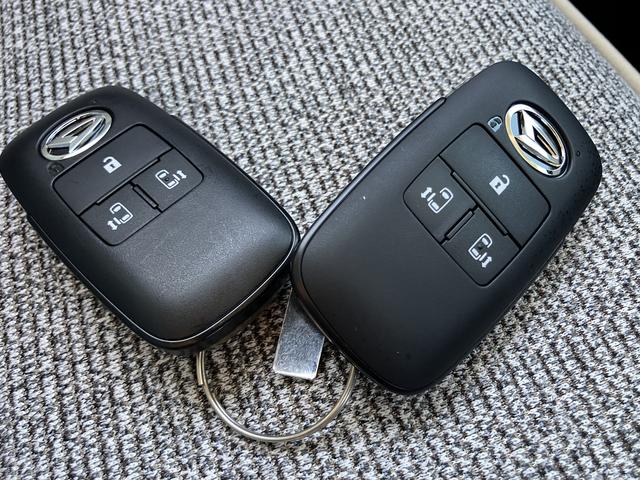 ムーヴキャンバスストライプスＧプッシュスタートスマートキー　キーフリー　運転席エアバック　ＡＢＳ（山口県）の中古車