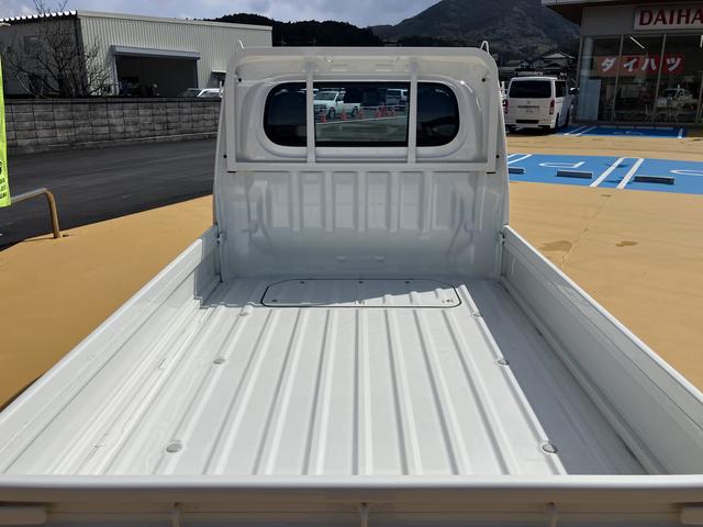 ハイゼットトラックスタンダードエアコン付き　パワーステ　運転席エアバッグ　ＡＢＳ（山口県）の中古車