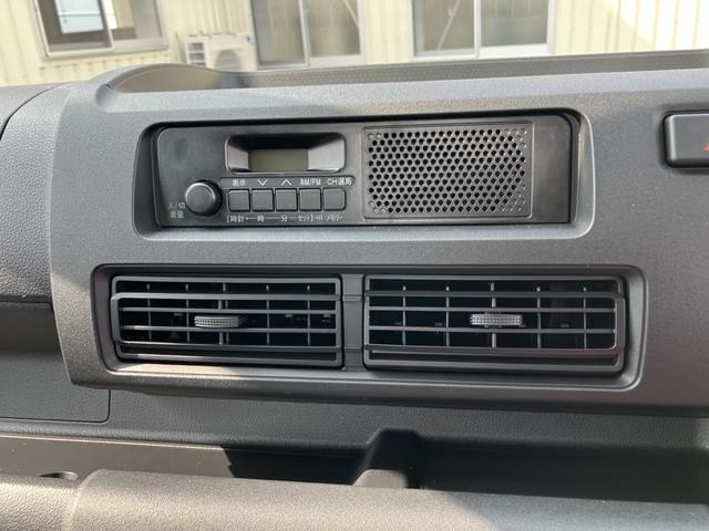 ハイゼットトラックスタンダードシングルエアバッグ エアコン付 パワステ ABS 4wd(山口県)の中古車
