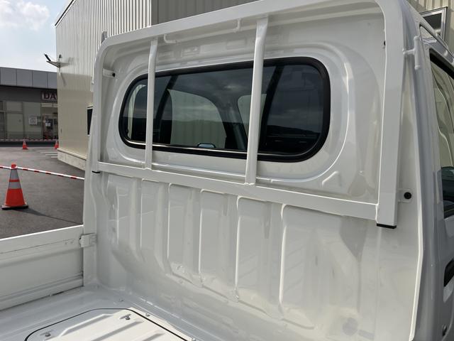 ハイゼットトラックスタンダードシングルエアバッグ エアコン付 パワステ ABS 4wd(山口県)の中古車