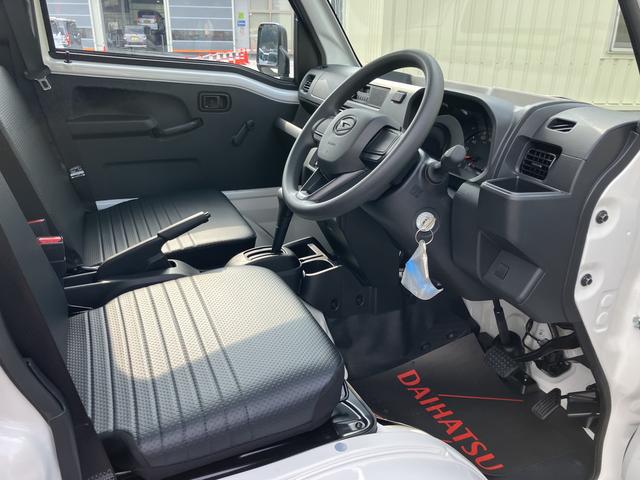 ハイゼットトラックスタンダードシングルエアバッグ エアコン付 パワステ ABS 4wd(山口県)の中古車