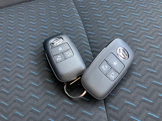 トールカスタムＧフリーキー　エアバック　ＡＢＳ　ＴＶ　アルミホイール　スマートキー・プッシュスタート（山口県）の中古車