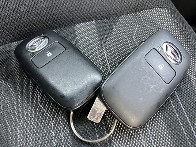 タフトGターボ ダーククロムベンチャーキーフリーシステム ムーンルーフ ターボ車 エアバッグ アルミホイール スマートキー ABS(山口県)の中古車