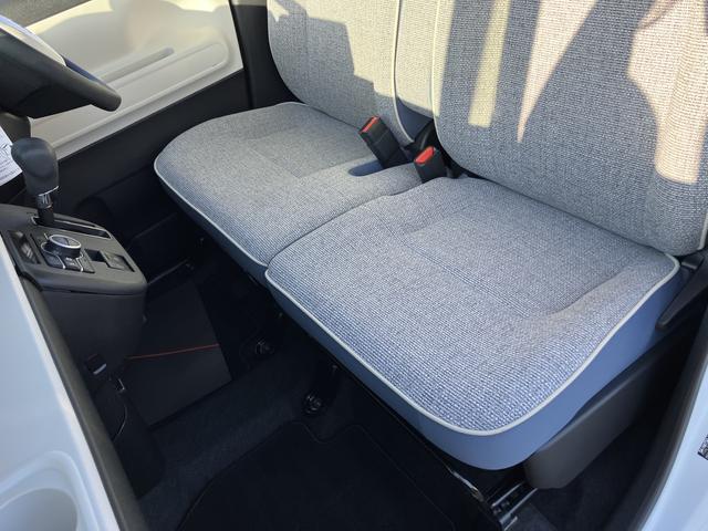 ムーヴキャンバスストライプスＧワンオーナー　ナビ　キーフリー　スマ−トキ−　点検記録簿付　運転席エアバック　ＡＢＳ　禁煙（山口県）の中古車