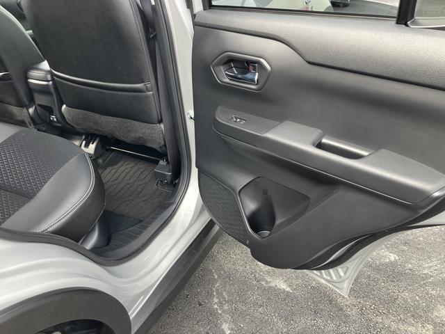 ロッキープレミアムＧ　ＨＥＶキーレスエントリー　スマートキー　アルミホイール　ＡＢＳ　エアバック（山口県）の中古車