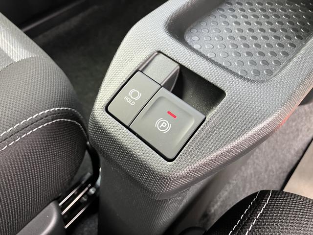 タフトＧ　ダーククロムベンチャーキーレスエントリ　１オ−ナ−　アルミホイール　スマートキー　ＡＢＳ　ガラスルーフ　エアバック（山口県）の中古車