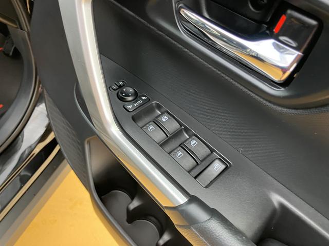 ロッキープレミアムＧ　ＨＥＶキーレスエントリー　スマートキー　アルミホイール　ＡＢＳ　エアバック（山口県）の中古車