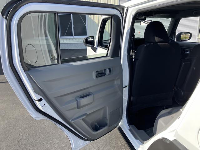 タフトＧ　ダーククロムベンチャーキーレスエントリ　アルミホイール　スマートキー　ＡＢＳ　ガラスルーフ　エアバック（山口県）の中古車