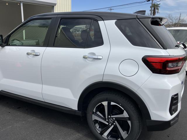 ロッキープレミアムG HEVキーレスエントリー スマートキー アルミホイール ABS エアバック(山口県)の中古車