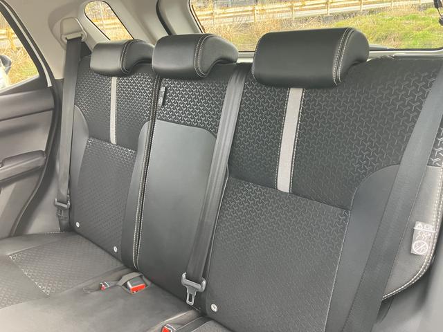 ロッキープレミアムG HEVキーレスエントリー スマートキー アルミホイール ABS エアバック(山口県)の中古車