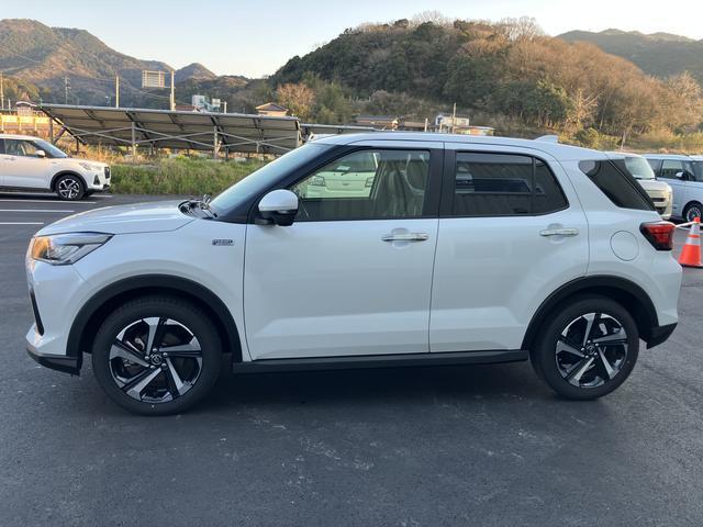 ロッキープレミアムG HEVキーレスエントリー スマートキー アルミホイール ABS エアバック(山口県)の中古車