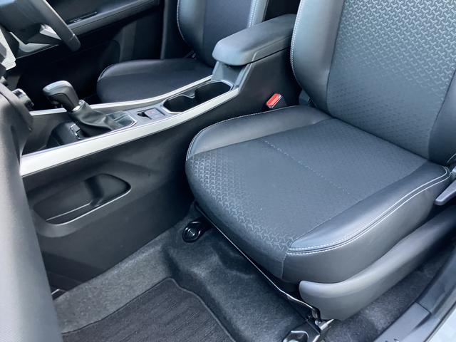 ロッキープレミアムG HEVキーレスエントリー スマートキー アルミホイール ABS エアバック(山口県)の中古車