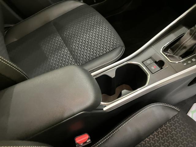 ロッキープレミアムＧ　ＨＥＶキーレスエントリー　スマートキー　アルミホイール　ＡＢＳ　エアバック（山口県）の中古車