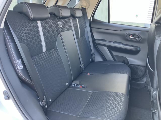 ロッキープレミアムＧ　ＨＥＶキーレスエントリー　スマートキー　アルミホイール　ＡＢＳ　エアバック（山口県）の中古車