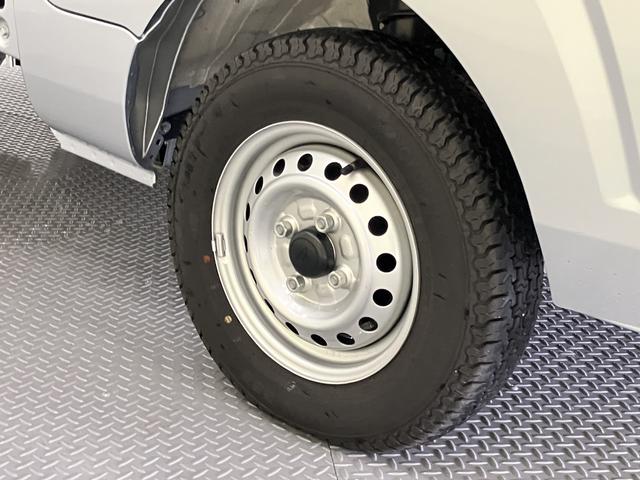 ハイゼットトラックスタンダードシングルエアバッグ　エアコン付　パワステ　ＡＢＳ　４ｗｄ（山口県）の中古車