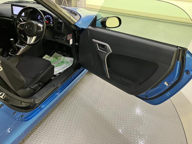 コペンローブターボモデル　禁煙　キーフリーシステム　エアバック　ＡＷ　ＡＢＳ　スマートキ　メンテナンスノート　ワンオーナー車（山口県）の中古車